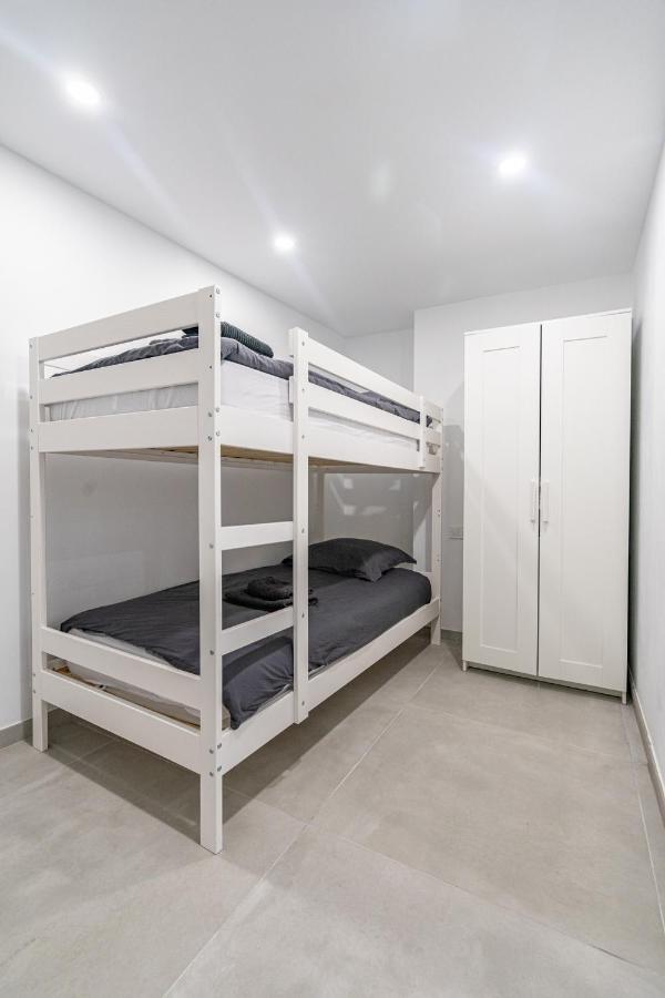 New Modern Cozy Apartment Valencia Exterior foto